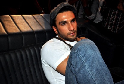 रणवीर सिंग धमकी प्रकरणी हॅरी बॉक्सर एलओसी(LOC)जारी