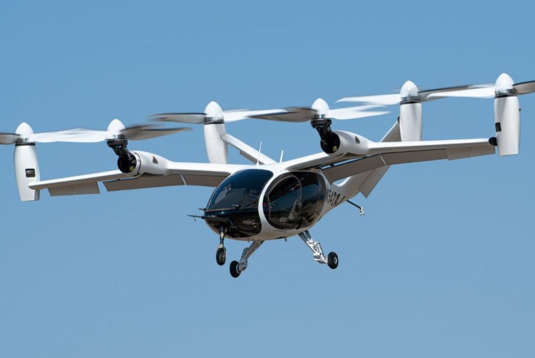 दुबईत २०२६ अखेरपासून पहिली इलेक्ट्रिक एअर टॅक्सी सेवेत