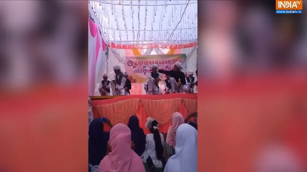 यवतमाळमध्ये गायलं गेलं पाकिस्तानी देशभक्तीपर गाणे, भाजपाकडून तक्रार