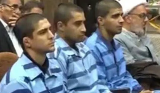 इराणमध्ये १९ वर्षीय चॅम्पियन कुस्तीपटूसह दोन आंदोलकांना सार्वजनिकरित्या दिली फाशी