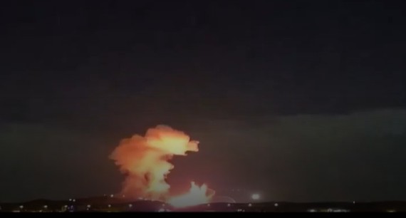 इराणच्या शस्त्रसाठ्यावर अमेरिकेकडून ‘बंकर बस्टर’ बॉम्बने हल्ला