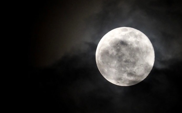 IIT खरगपूर: चंद्राच्या संरचनेविषयी महत्त्वाचा शोध; चांद्रयान-४ मोहिमेला मिळणार दिशा