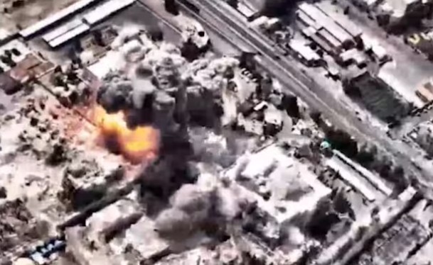 इराण रिव्होल्यूशनरी गार्डचे मुख्यालय अमेरिकेकडून उध्वस्त!