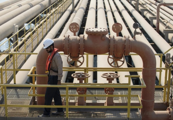 होर्मुझ सामुद्रधुनी बंद; सौदी अरेबियाकडे तेल निर्यातीसाठी आहे ‘हा’ पर्यायी मार्ग