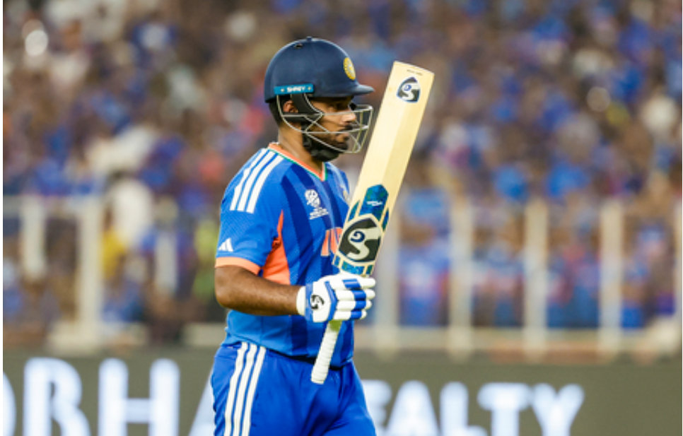 धोनीचा विक्रम धोक्यात?