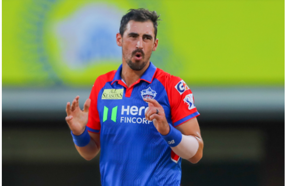 स्टार्क OUT, दिल्ली IN ट्रबल!