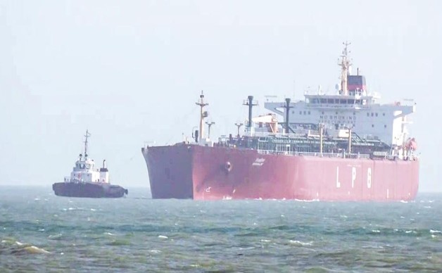 तिरंगाधारी सहा एलपीजी टँकर येतायत भारतात