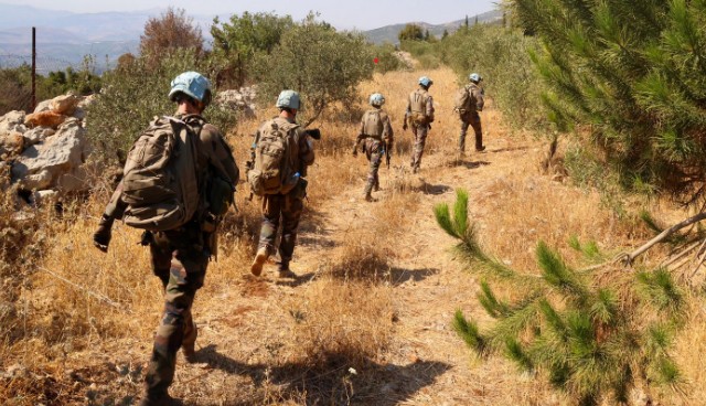 दक्षिण लेबनॉनमधील स्फोटात संयुक्त राष्ट्र अंतरिम दलाच्या दोन शांतता सैनिकांचा मृत्यू