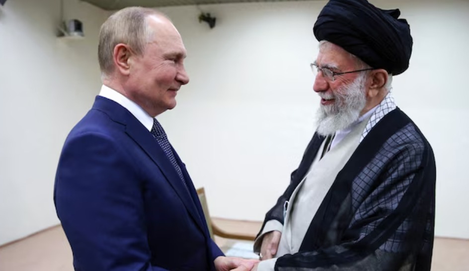 खामेनेई यांच्या हत्येनंतर व्लादिमिर पुतिन यांचा संताप