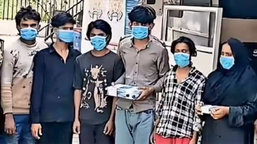 आयएसआयसाठी हेरगिरी करणाऱ्या सहा जणांच्या आवळल्या मुसक्या