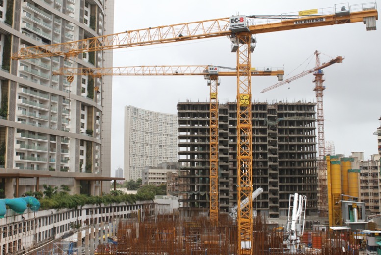 हॉर्मुझ संकटाचा मुंबईच्या घरांवर परिणाम; दक्षिण मुंबईत फ्लॅट्स होणार महाग