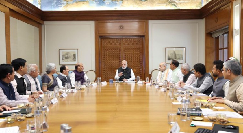 पश्चिम आशियातील तणावाच्या पार्श्वभूमीवर मोदींची उच्चस्तरीय बैठक