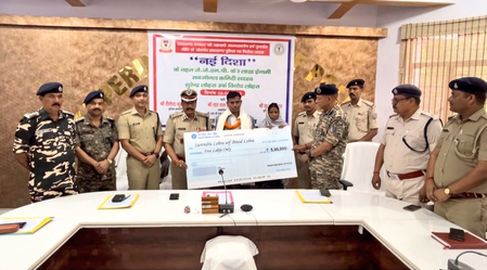 झारखंडमध्ये ‘टायगर’चे आत्मसमर्पण!