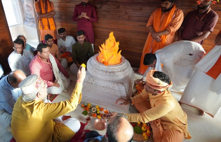 अयोध्या राम जन्मभूमी मंदिरातील ‘ज्योती स्वरूप’वरून वाद