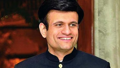 समरजित घाटगेनी ‘तुतारी’ खाली ठेवून ‘कमळ’ घेतले हाती!