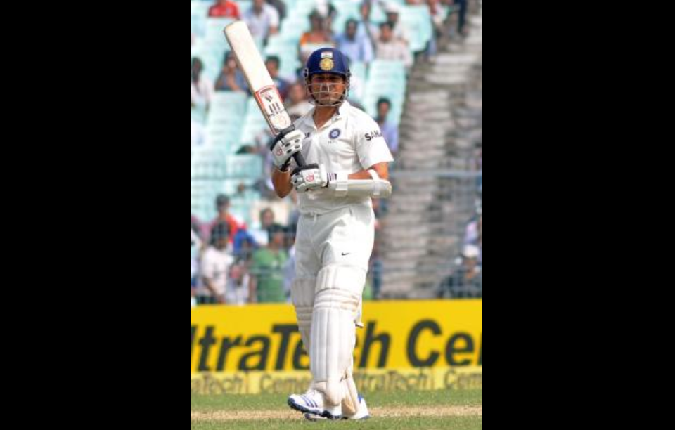 मी तिकीट काढून फक्त सचिनसाठी बसेन!