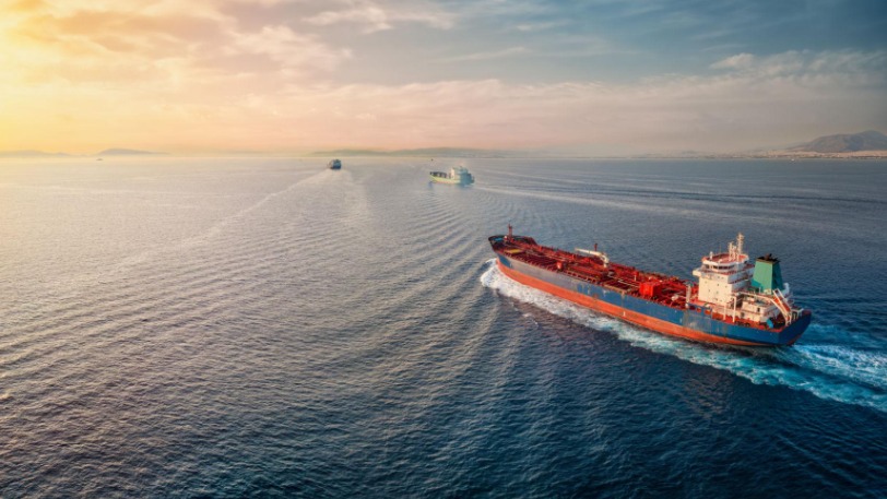 हॉर्मुझ सामुद्रधुनीत भारतीय जहाजावर गोळीबार; भारताचा इराणला ठाम इशारा