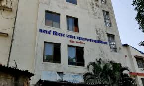 विरार म्हाडा वसाहतीजवळील क्रीडा संकुल १८ महिन्यांत होणार होते, पण झाली ९ वर्षे