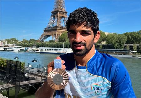 बिश्केकमध्ये आशियाई कुस्तीत अमन, सुजीतकडून अपेक्षा