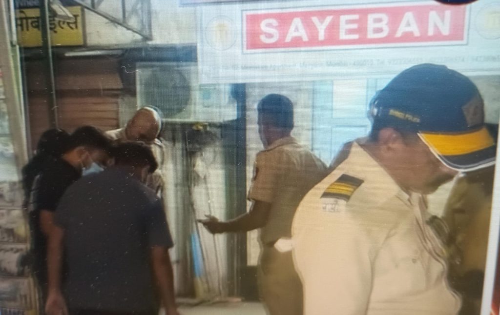भायखळ्यात पायात गोळी लागून युवक जखमी