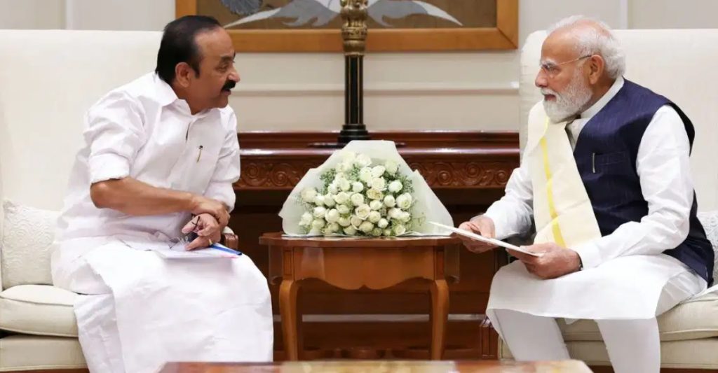 केरळचे मुख्यमंत्री सतीशन यांची पंतप्रधान मोदींशी भेट