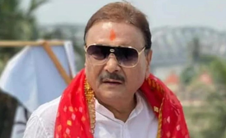 तृणमूलच्या मदन मित्रांच्या घरी भरती घोटाळ्याचे धागेदोरे?