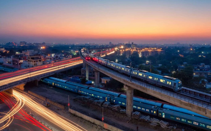 रेल्वे फाटकमुक्त महाराष्ट्राच्या दिशेने मोठी झेप