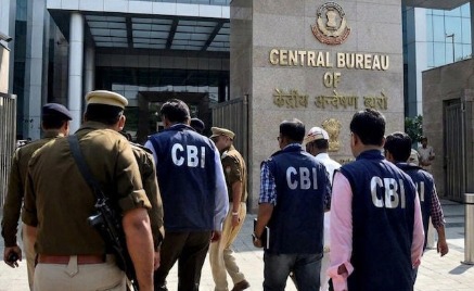 पश्चिम बंगालमध्ये CBIची मोठी कारवाई