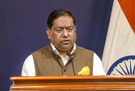 पाकिस्तानने आधी स्वतःचा चेहरा आरशात पाहावा, भारताकडून कडक समज