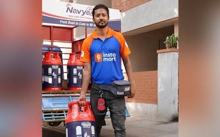 LPG सिलिंडर हवाय? करा स्वीगी; ४५ मिनिटांत घरपोच सेवा