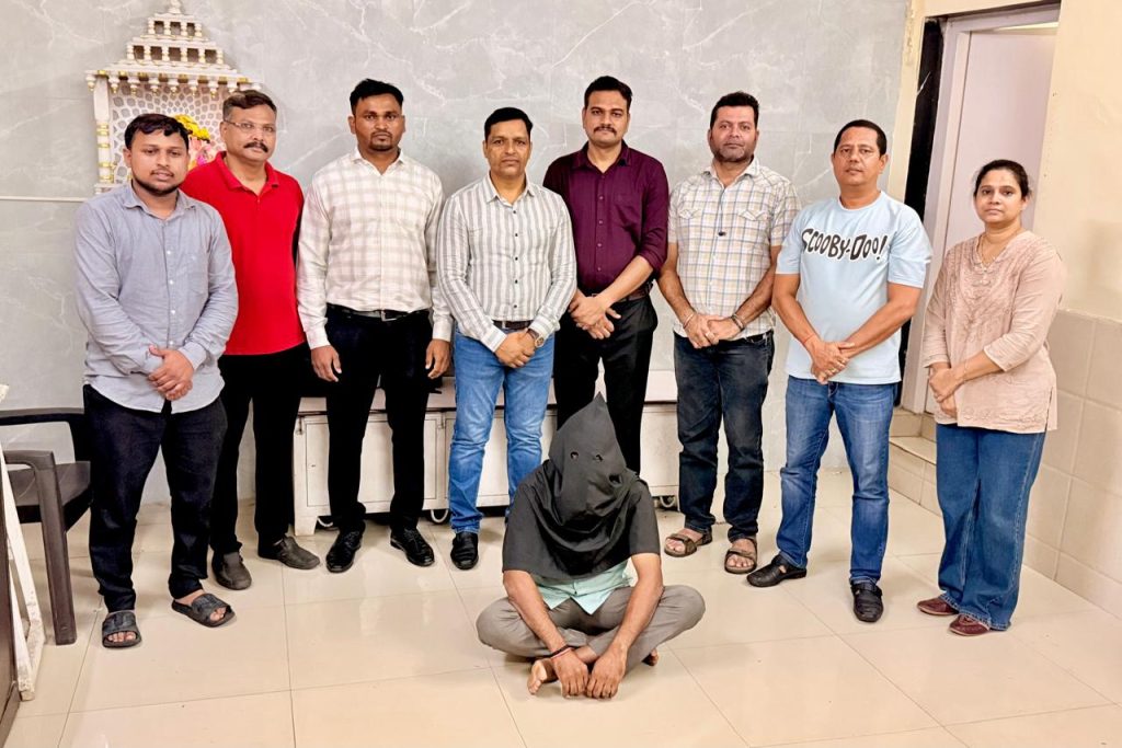 दहिसरमध्ये दुधात पाणी मिसळून ब्रँडेड पॅकेट विकले, एकाला अटक