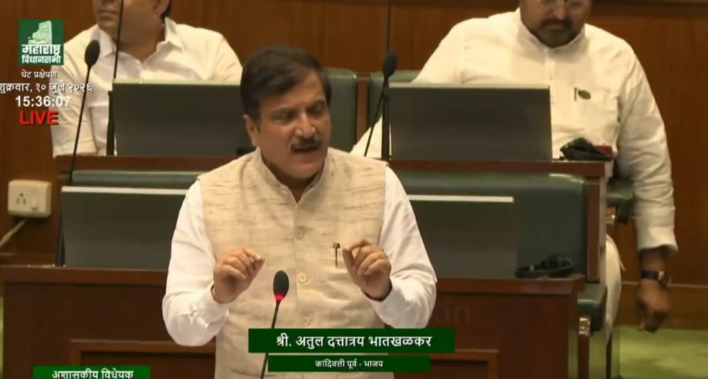 मुंबईतील मैदाने, उद्याने केअरटेकरच्या विळख्यातून सोडवा!