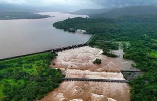 पुणे जिल्ह्यात मुसळधार पावसाचा तडाखा