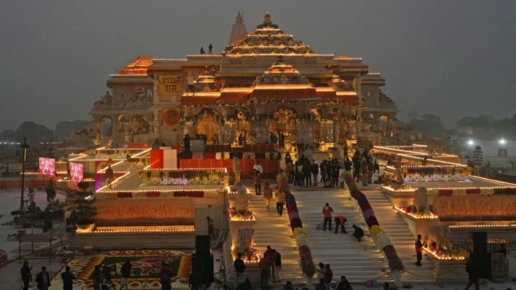 राम मंदिर गैरव्यवहार प्रकरणी २० जणांना जिल्हा सोडण्यास बंदी