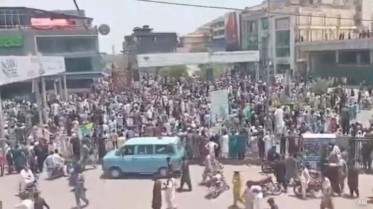 या जेन झी क्रांतीचे विरोधकांना वावडे का असावे?