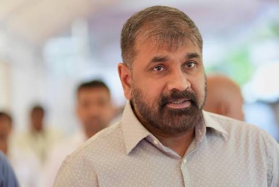 शिवसेनेचे उपसभापती सचिन अहिर यांच्या घरात अडीच कोटींची चोरी