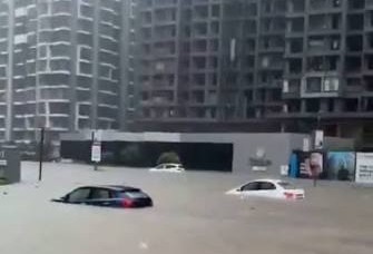 चिंबई…मुंबईसह आसपासच्या सर्व शहरात मुसळधार, पालघर, वसई, विरार पाण्यात