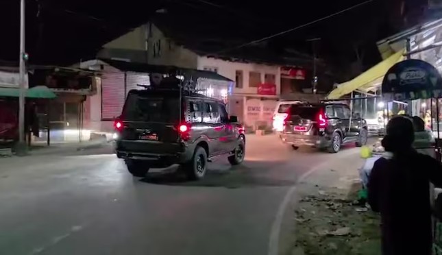 जम्मू-काश्मीरच्या कुलगाममध्ये दहशतवाद्यांकडून दोन मजुरांची गोळ्या झाडून हत्या