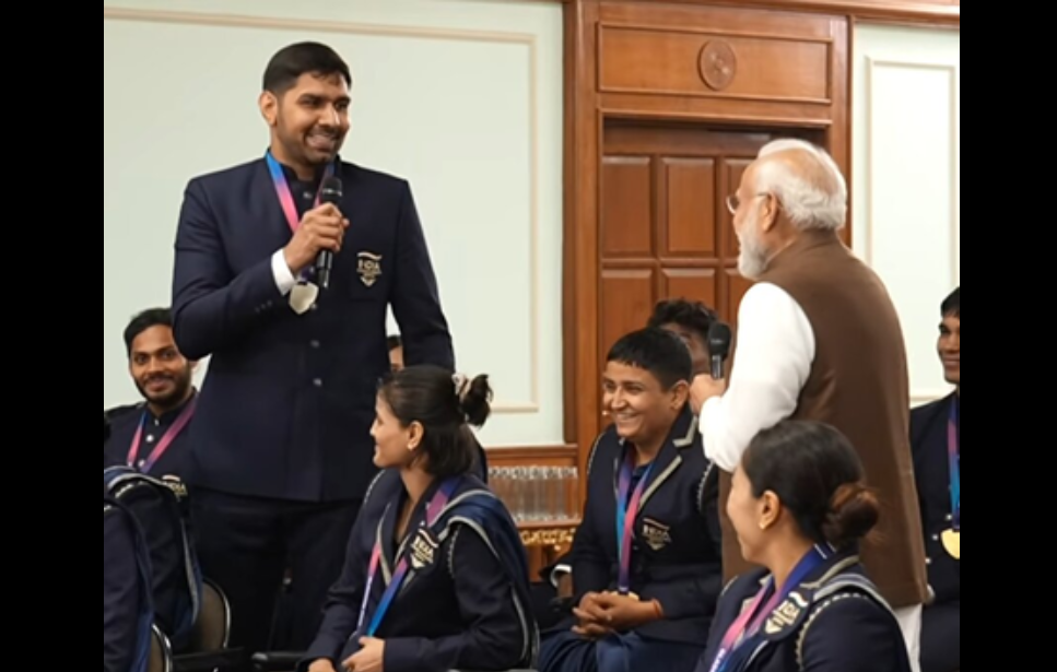 ‘नरेंदर’… नाम ही काफी है!