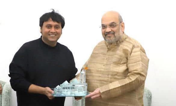 विदेशी पैसा हवाय कशाला ?