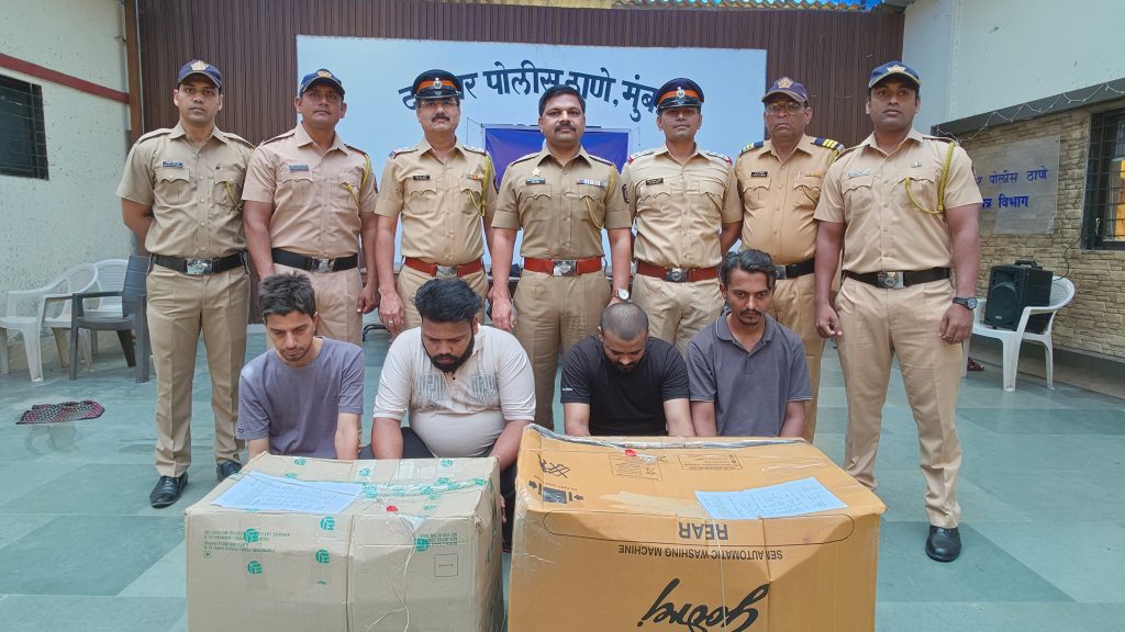 बनावट आधारकार्डसह नागरिकत्वाचे दस्तऐवज बनविणाऱ्या टोळीचा पर्दाफाश